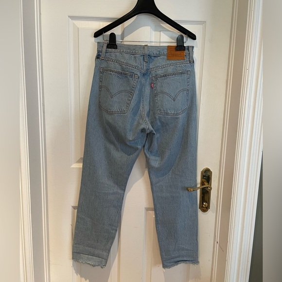 LEVIS ripped jeans - Picture 7 of 8